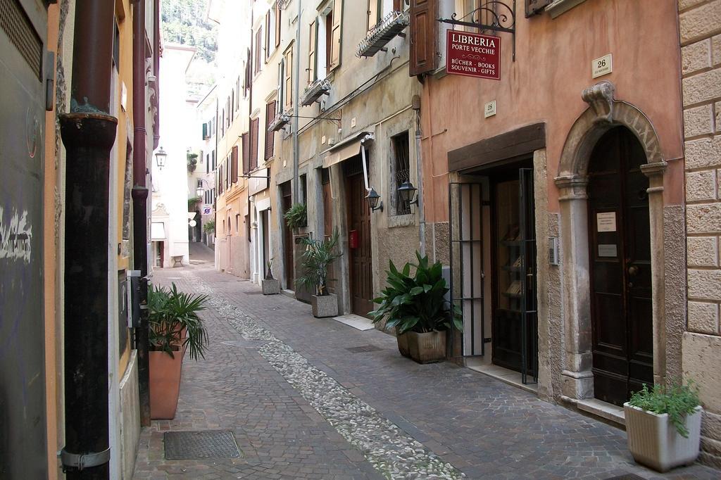 Residenza Porte Vecchie Lejlighed Riva del Garda Eksteriør billede